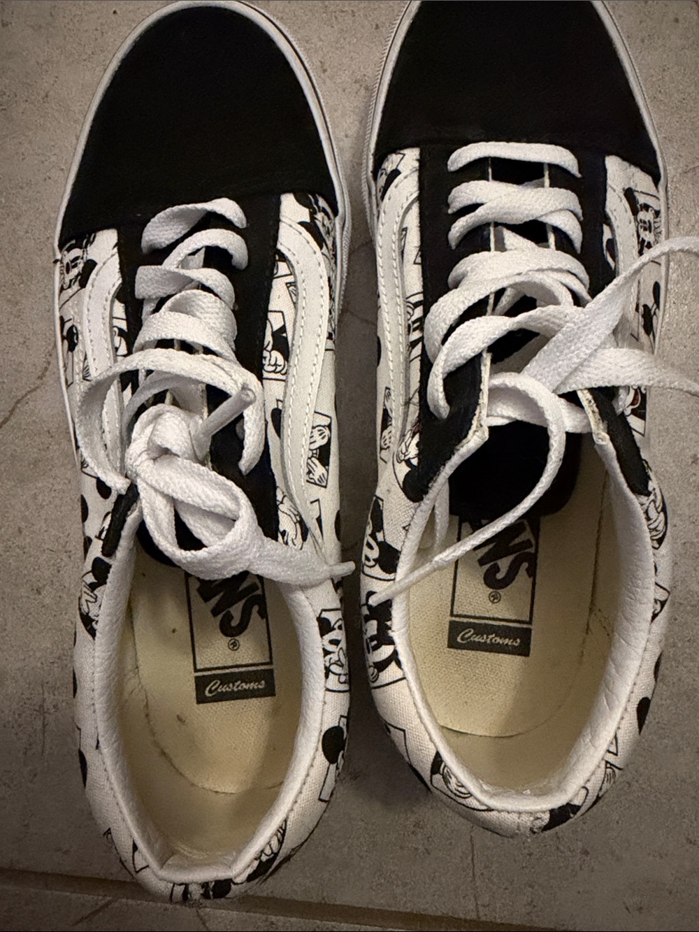 Vans Black & White Mickey Mouse Old Skool Sneakers - Picture 4 of 6